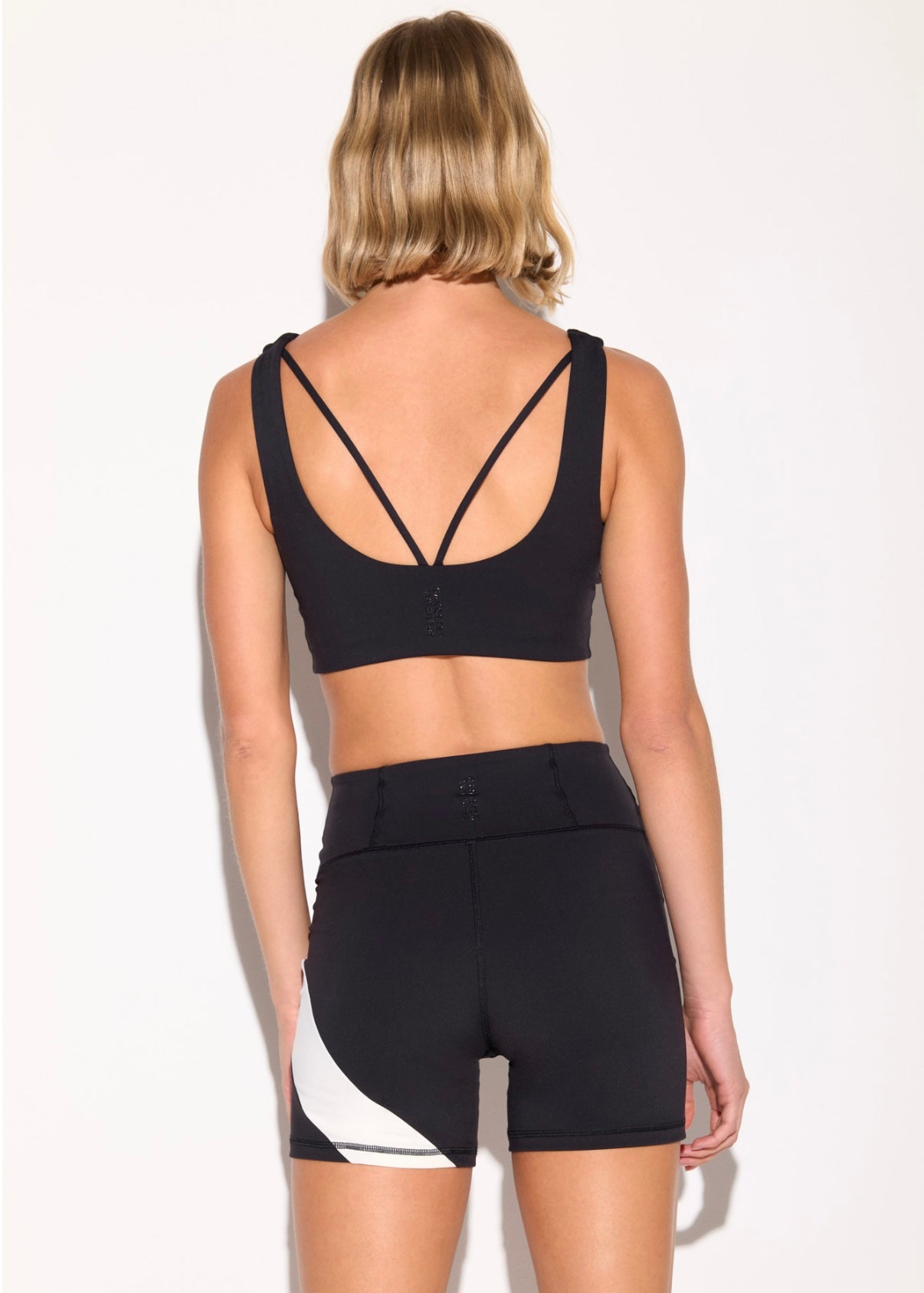 AURA AND DIEM SET