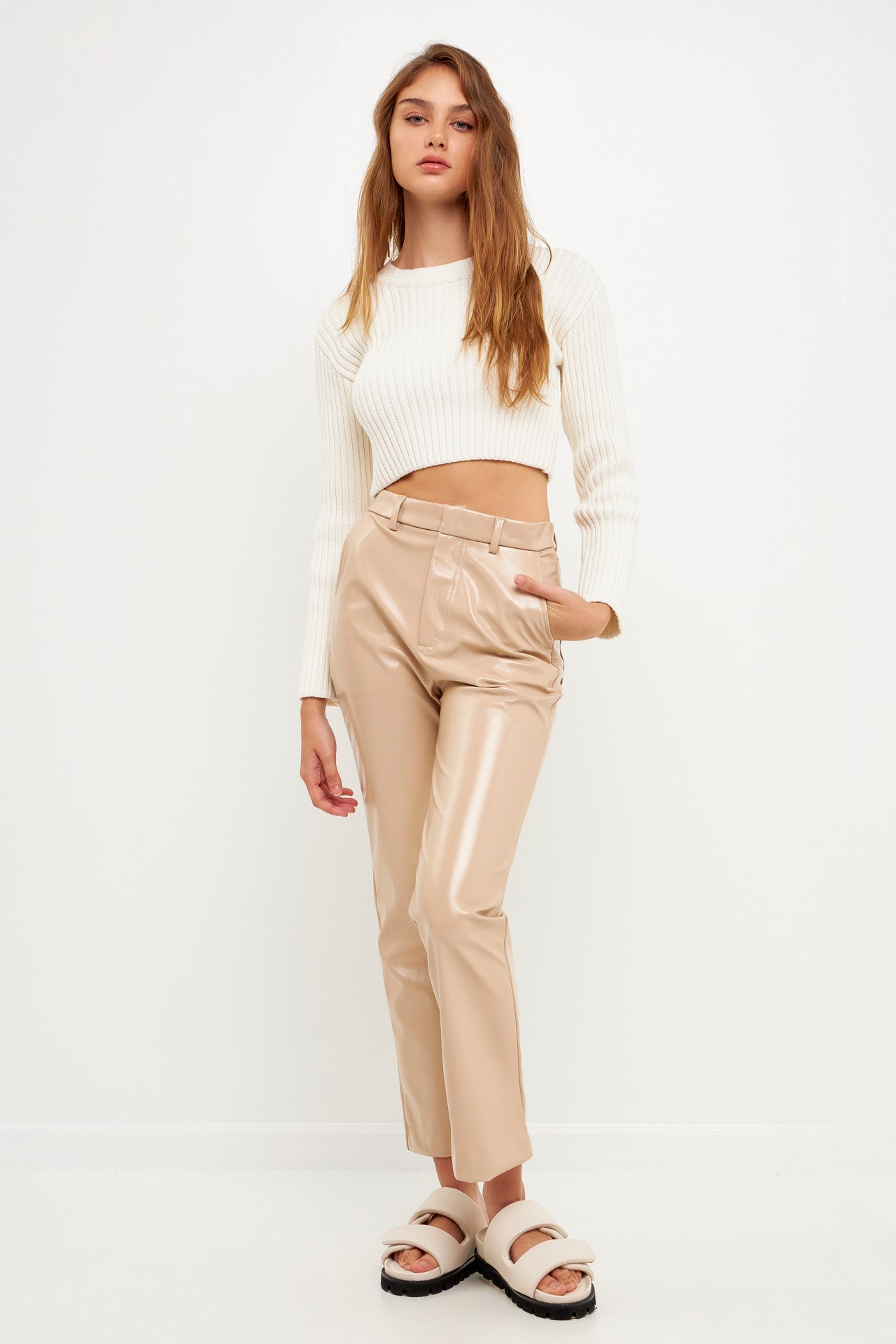 PANTALON DE CUERO