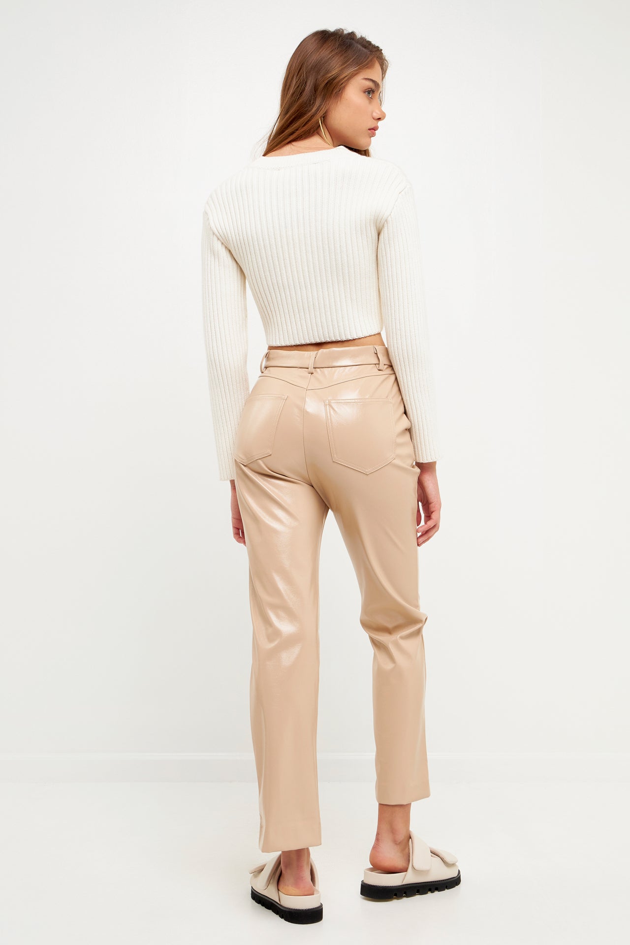 PANTALON DE CUERO